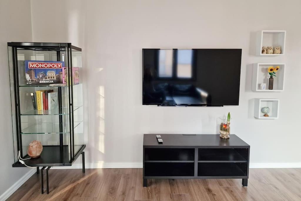 Apartment Vibes